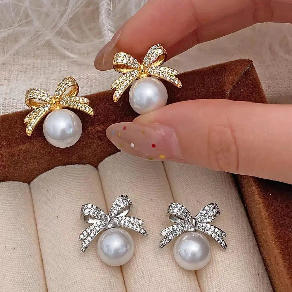 Pearl Studs